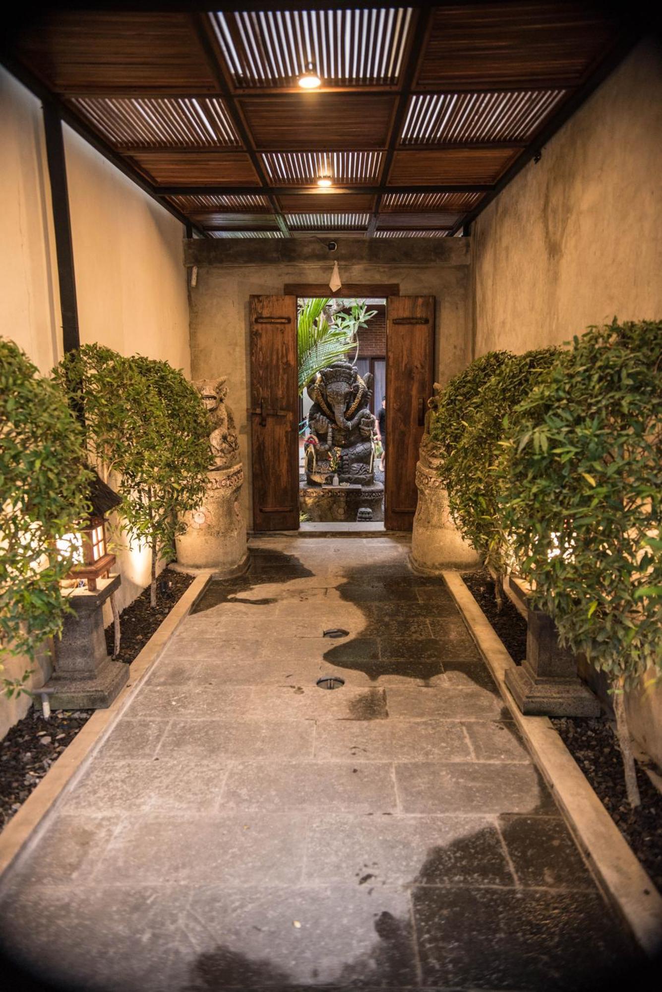 The Ganesha Homestay Canggu  Exterior photo